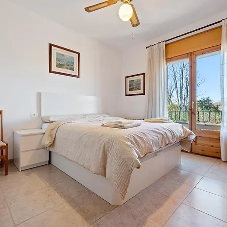 Hauzify I Casa Marinada 度假居