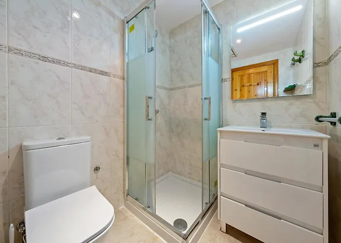 Hauzify I Casa Marinada