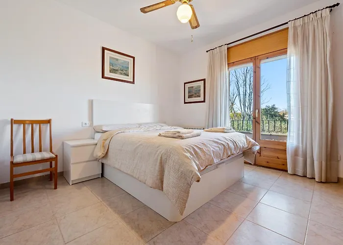 Hauzify I Casa Marinada 度假居