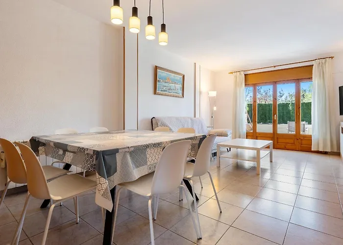 Hauzify I Casa Marinada 度假居